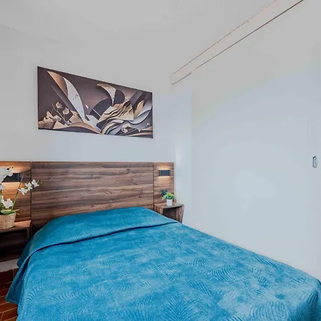 Apartment Coudalere-les Hebrides-4 By Interhome Le Barcares